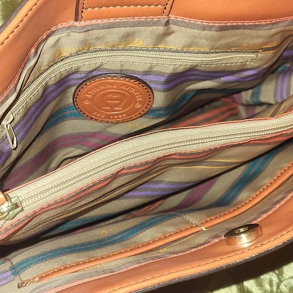 🛍Beautiful! Etienne Aigner Bag- New without Tags🛍